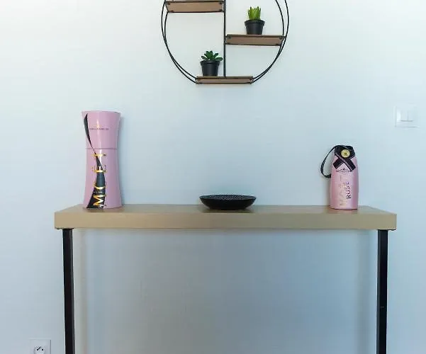 Apartament Escale A *